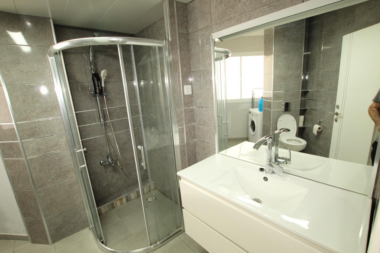 נתניה Royal Apartment On The Sea מראה חיצוני תמונה