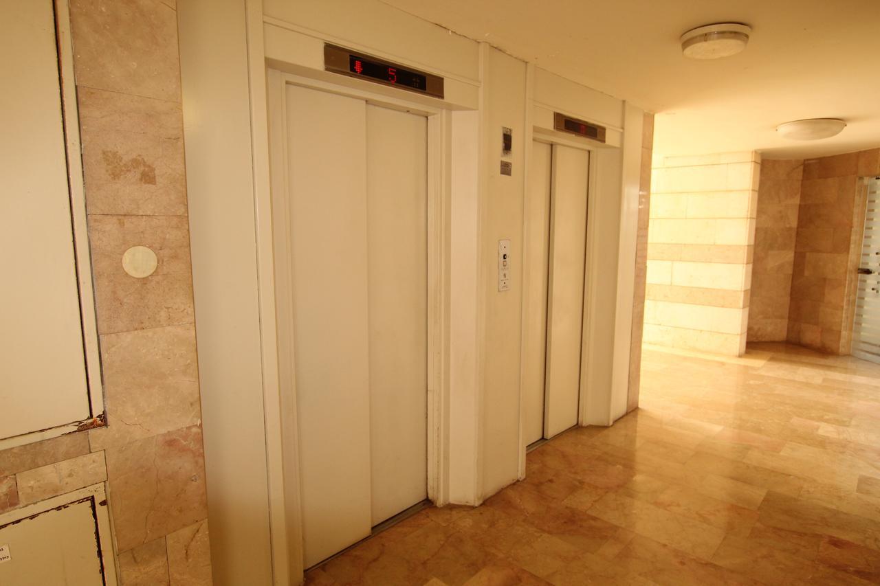 נתניה Royal Apartment On The Sea מראה חיצוני תמונה
