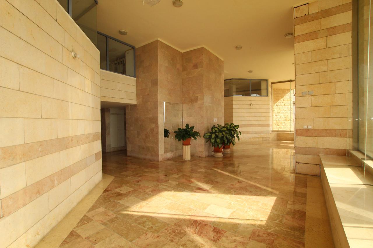 נתניה Royal Apartment On The Sea מראה חיצוני תמונה