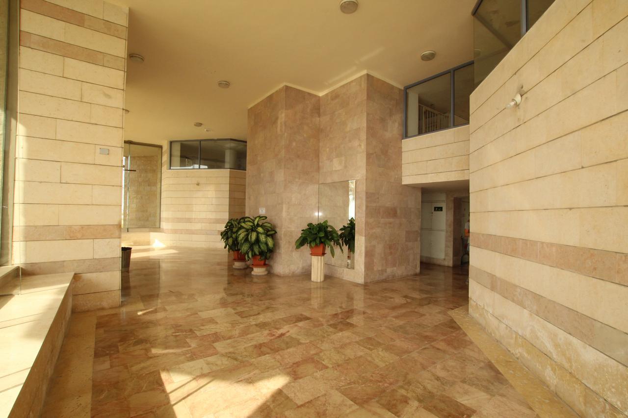 נתניה Royal Apartment On The Sea מראה חיצוני תמונה